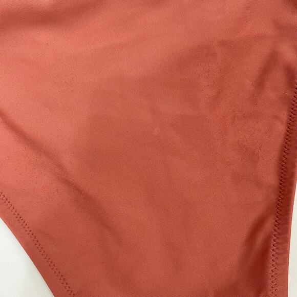 Aerie Macrame Swimsuit One Piece Halter Padded Mauve Womens Sz Med - Picture 7 of 9